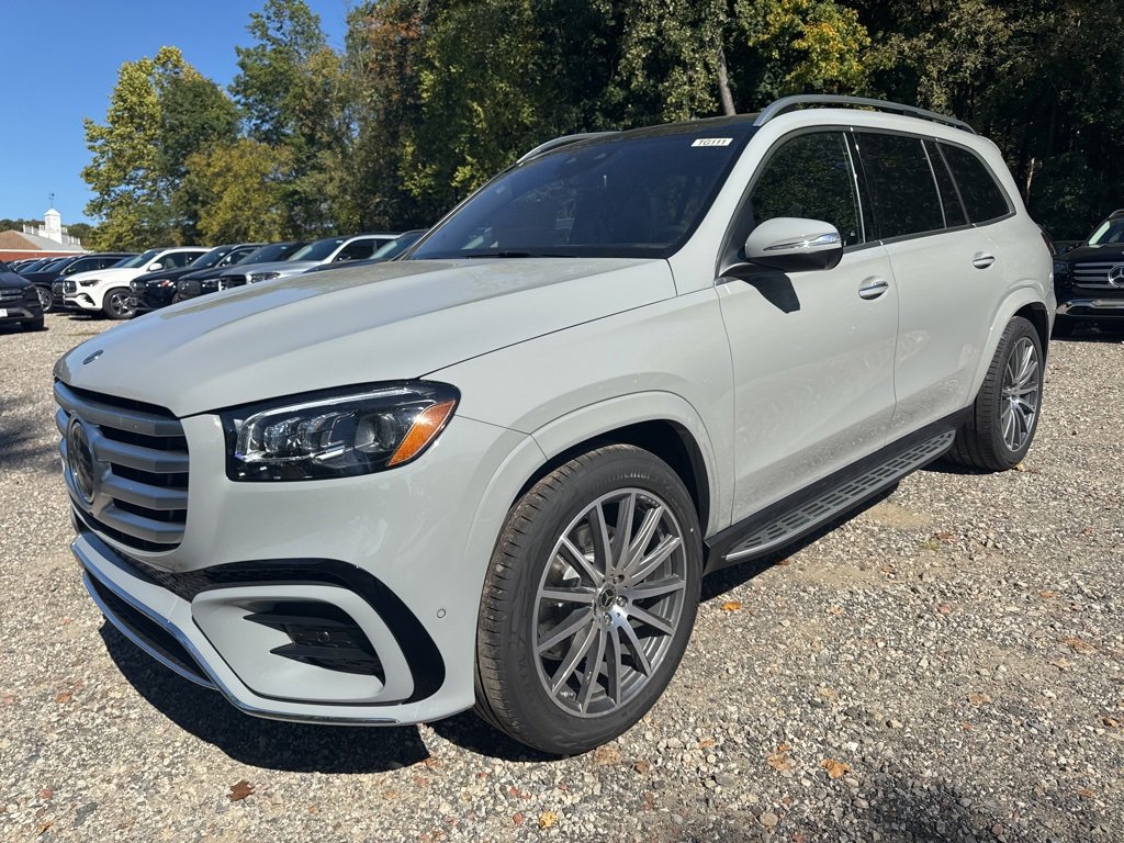 New 2026 Mercedes-Benz GLS 580 4MATIC image 3