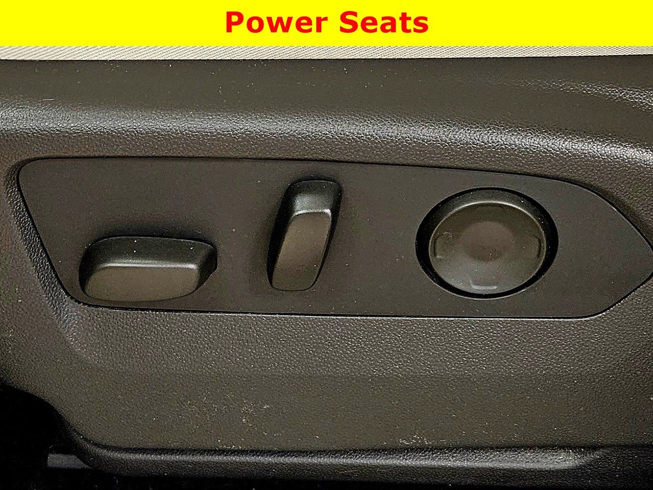 Used 2021 Buick Envision Essence image 31