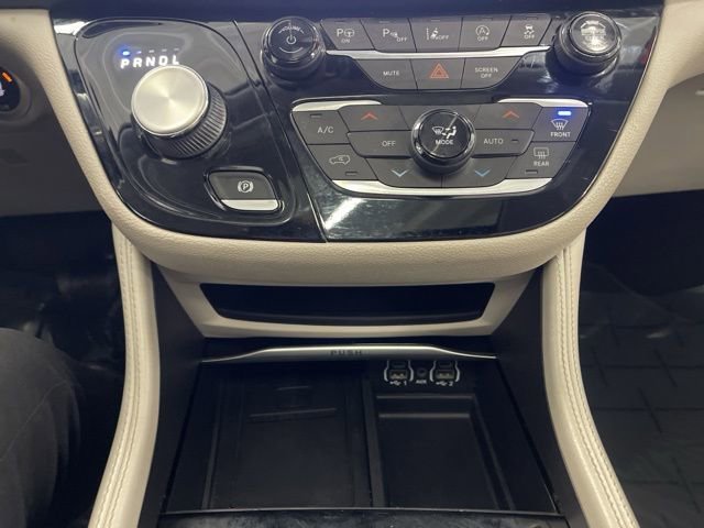 Used 2021 Chrysler Pacifica Limited w/ Premium & Safety Sphere Group AWD/4WD image 44