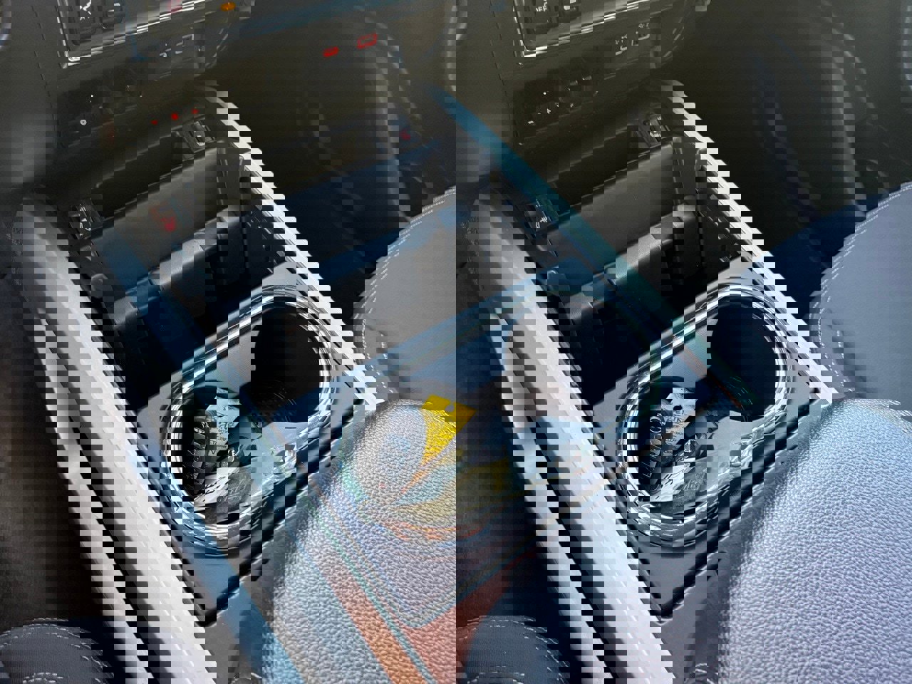 Certified 2024 Nissan Titan SV w/ SV Convenience Package image 23