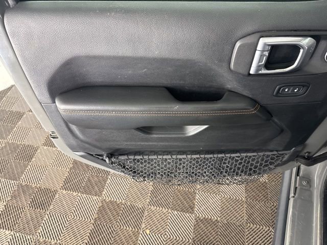 Used 2020 Jeep Gladiator Mojave w/ Trailer Tow Package image 25