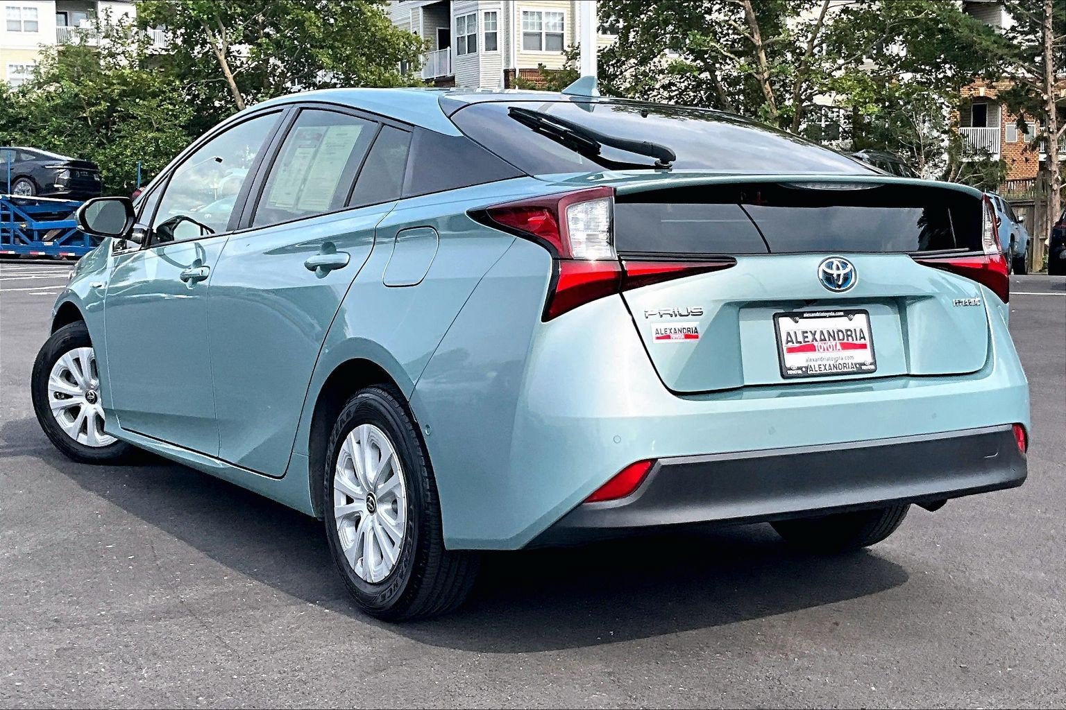 Used 2019 Toyota Prius LE FWD image 10
