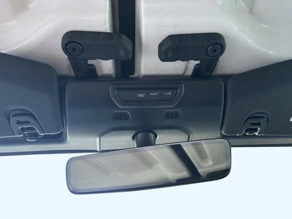 Used 2023 Jeep Wrangler Altitude image 16