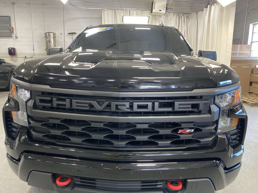 Used 2024 Chevrolet Silverado 1500 Custom Trail Boss AWD/4WD image 32