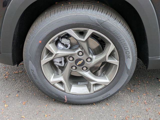 New 2026 Chevrolet Trax LT w/ Driver Confidence Package image 30