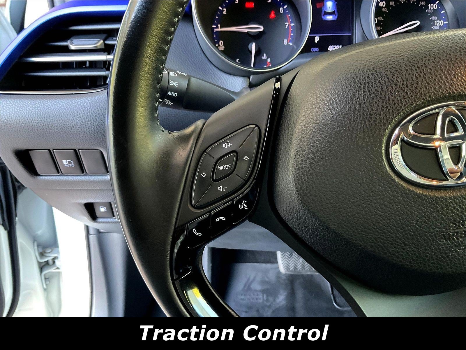 Used 2020 Toyota C-HR XLE FWD image 10
