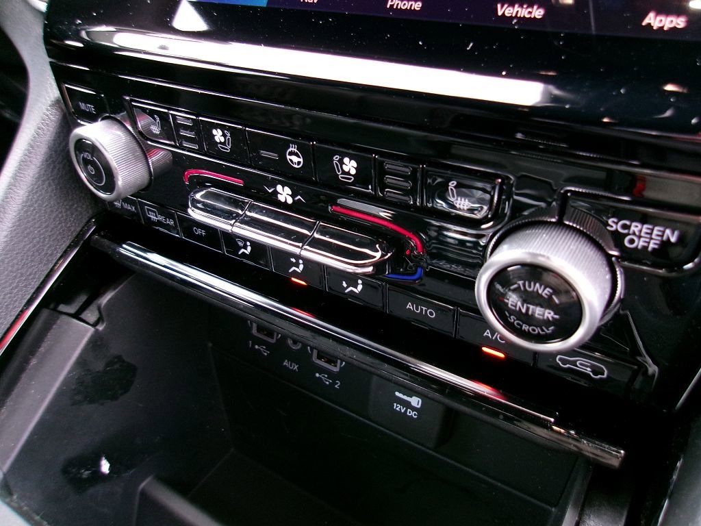 Certified 2022 Jeep Grand Cherokee Summit image 25