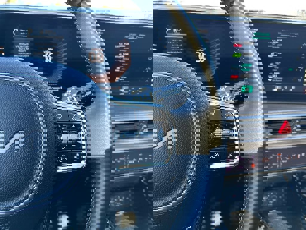 Used 2024 Kia Sorento X-Line EX image 18