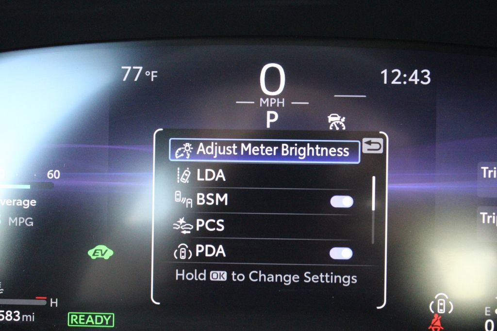 Certified 2023 Toyota Crown XLE image 3