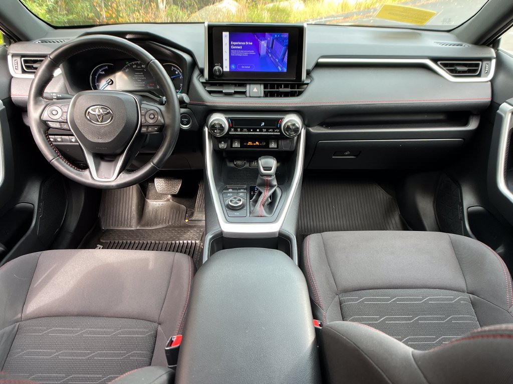 Used 2023 Toyota RAV4 SE w/ Weather & Moonroof Package AWD/4WD image 13