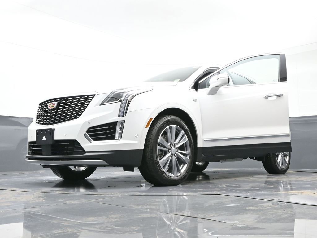 Used 2026 Cadillac XT5 Premium Luxury w/ Driver Assist Package image 34