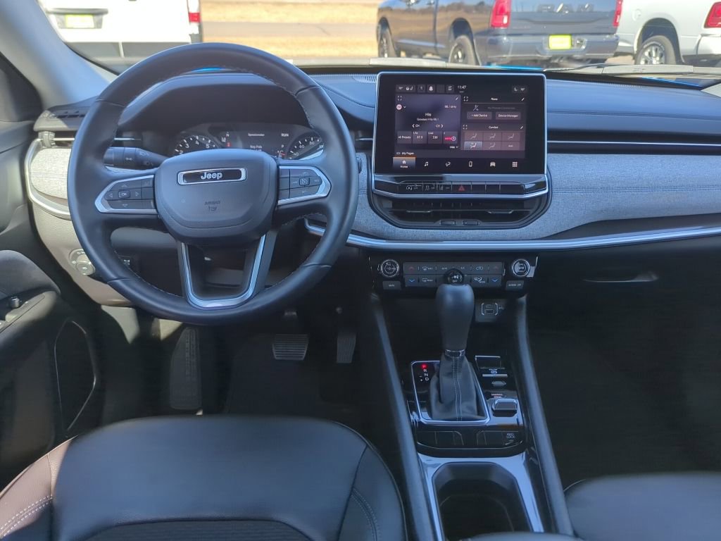 Used 2022 Jeep Compass Latitude w/ Convenience Group image 36