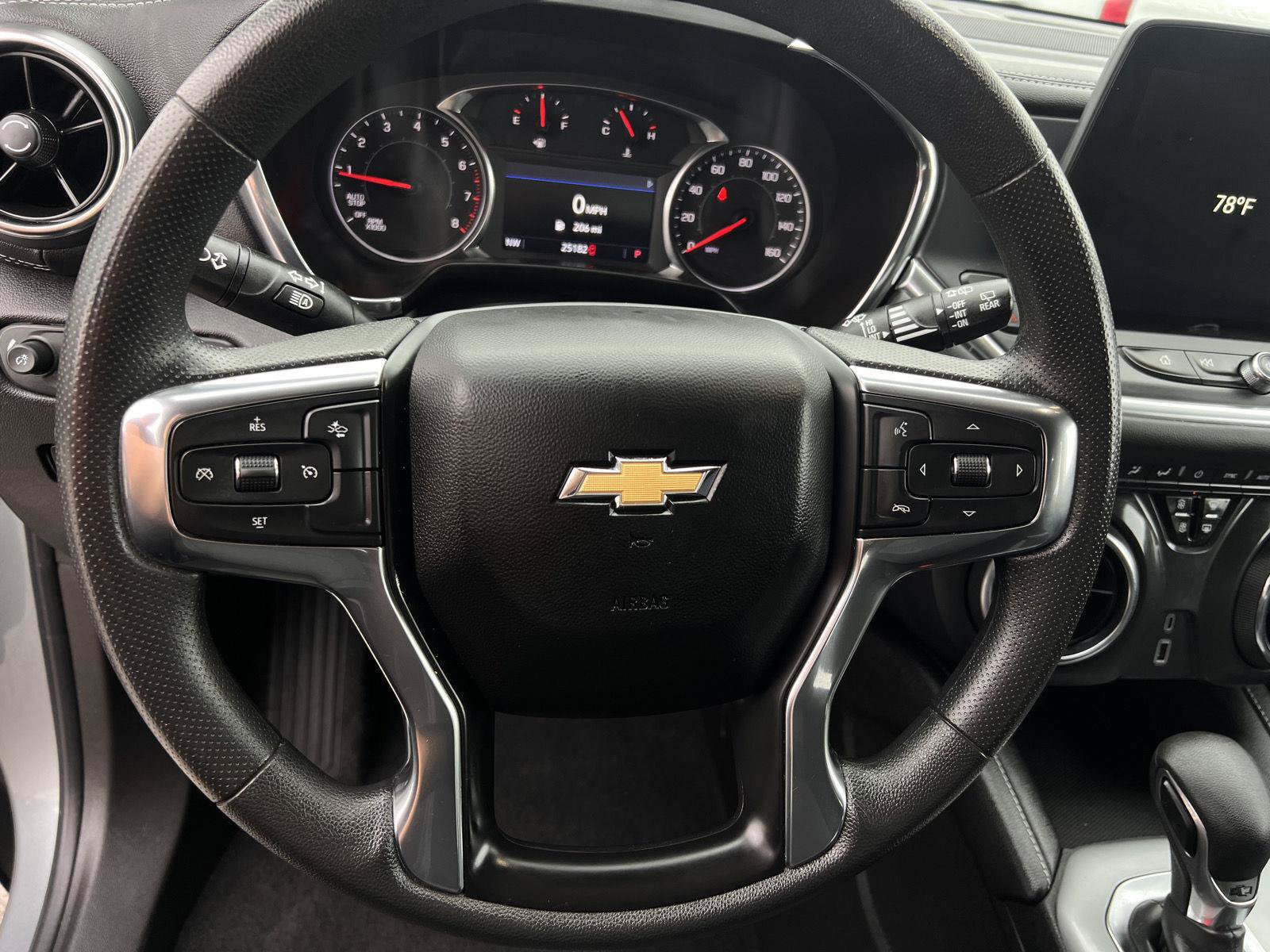 Used 2024 Chevrolet Blazer LT FWD image 6