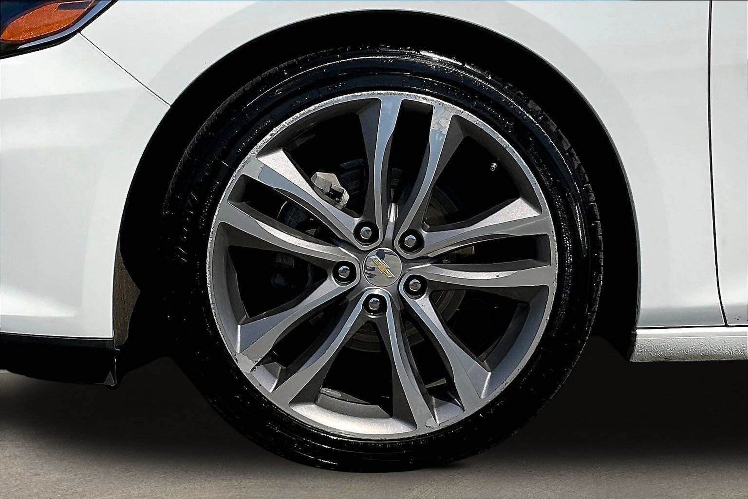 Used 2023 Chevrolet Malibu LT w/ Driver Confidence Package FWD image 33