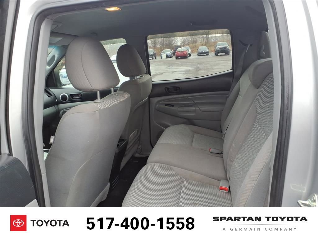 Used 2014 Toyota Tacoma 4x4 Double Cab image 11