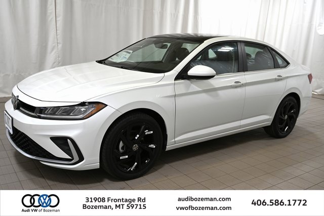 New 2025 Volkswagen Jetta SE image 1