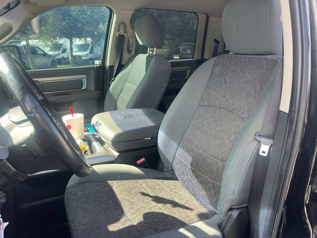 Used 2016 RAM 1500 Big Horn RWD image 11