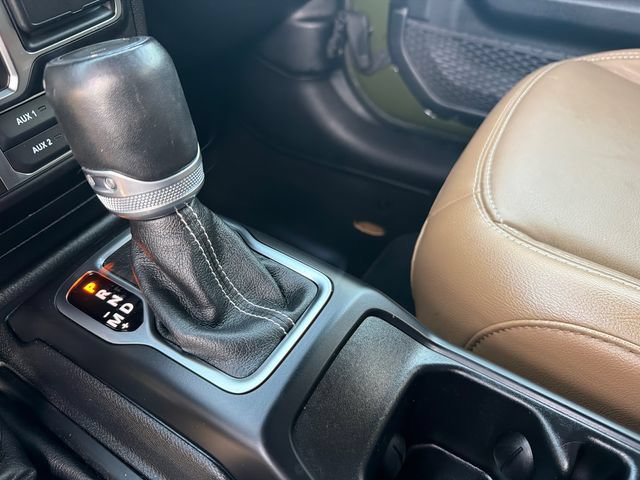Used 2021 Jeep Wrangler Unlimited Sahara w/ Cold Weather Group AWD/4WD image 32
