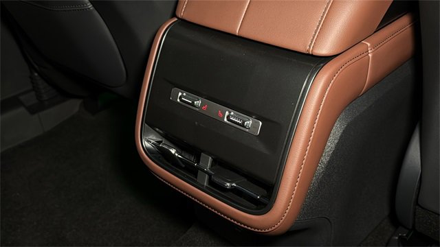 New 2026 Lincoln Nautilus Reserve image 12