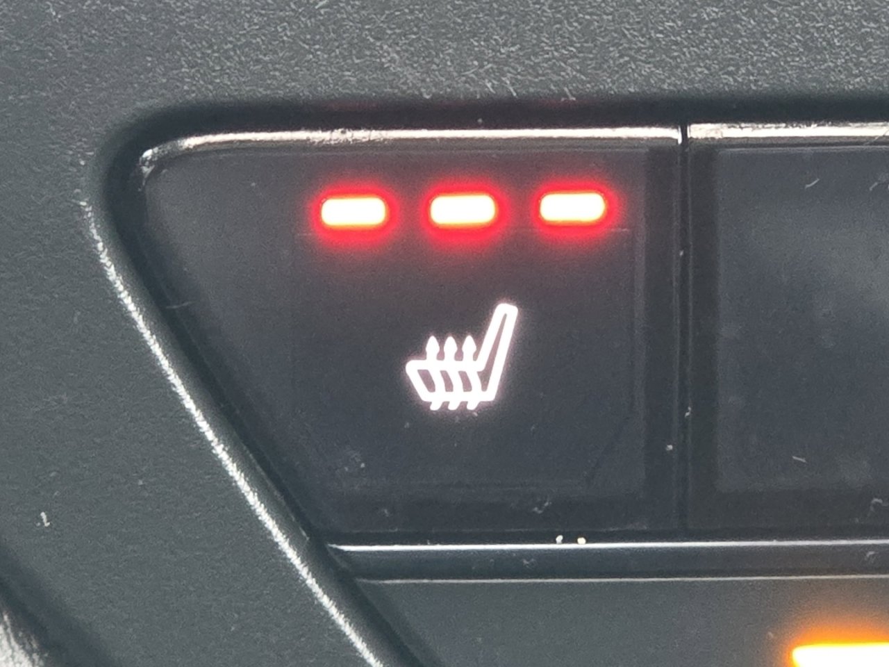 Certified 2023 Honda Accord EX image 8