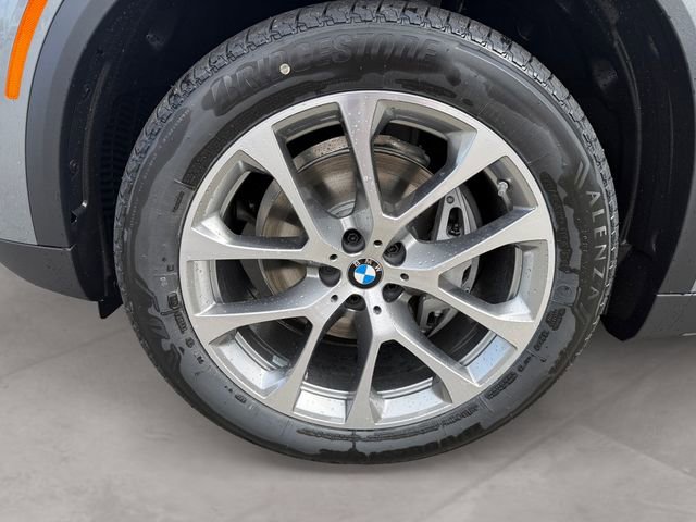 New 2026 BMW X5 xDrive40i w/ Premium Package AWD/4WD image 14