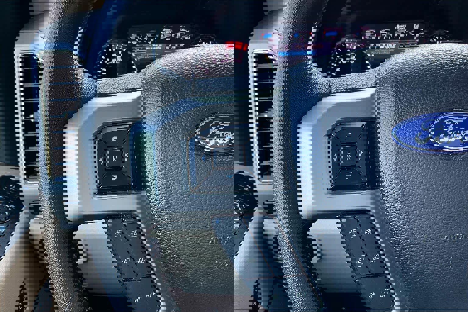 Used 2021 Ford F250 Lariat w/ Lariat Ultimate Package image 23