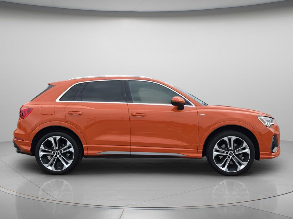 Used 2019 Audi Q3 2.0T Premium Plus AWD/4WD image 9