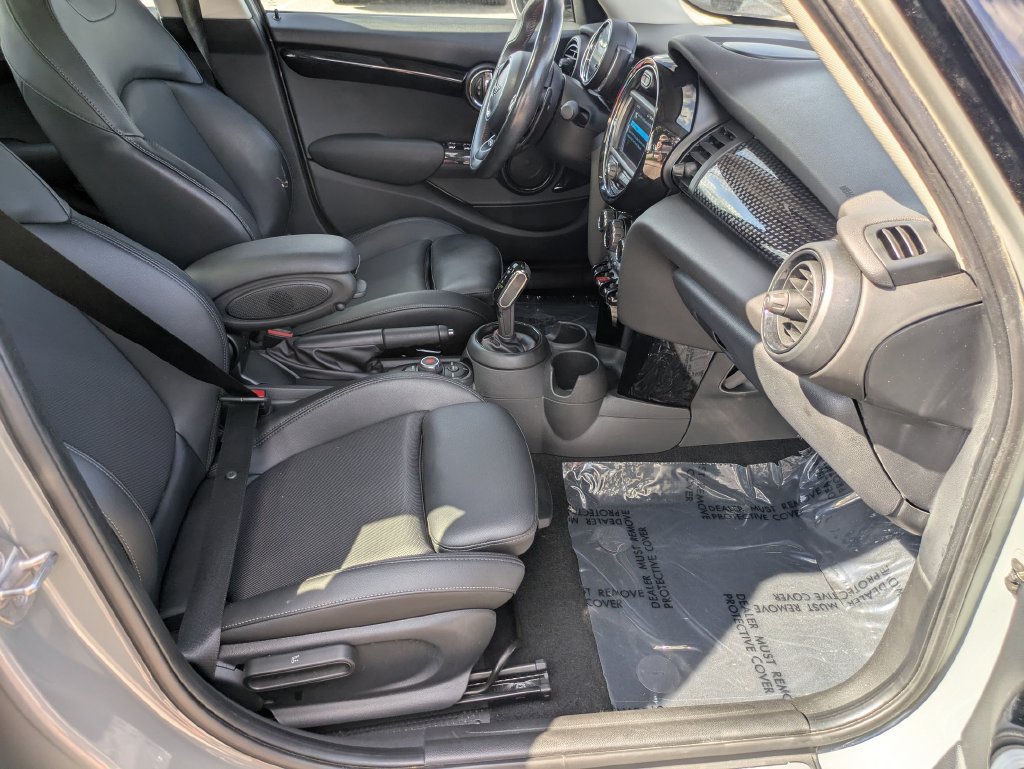 Used 2020 MINI Cooper S FWD image 23