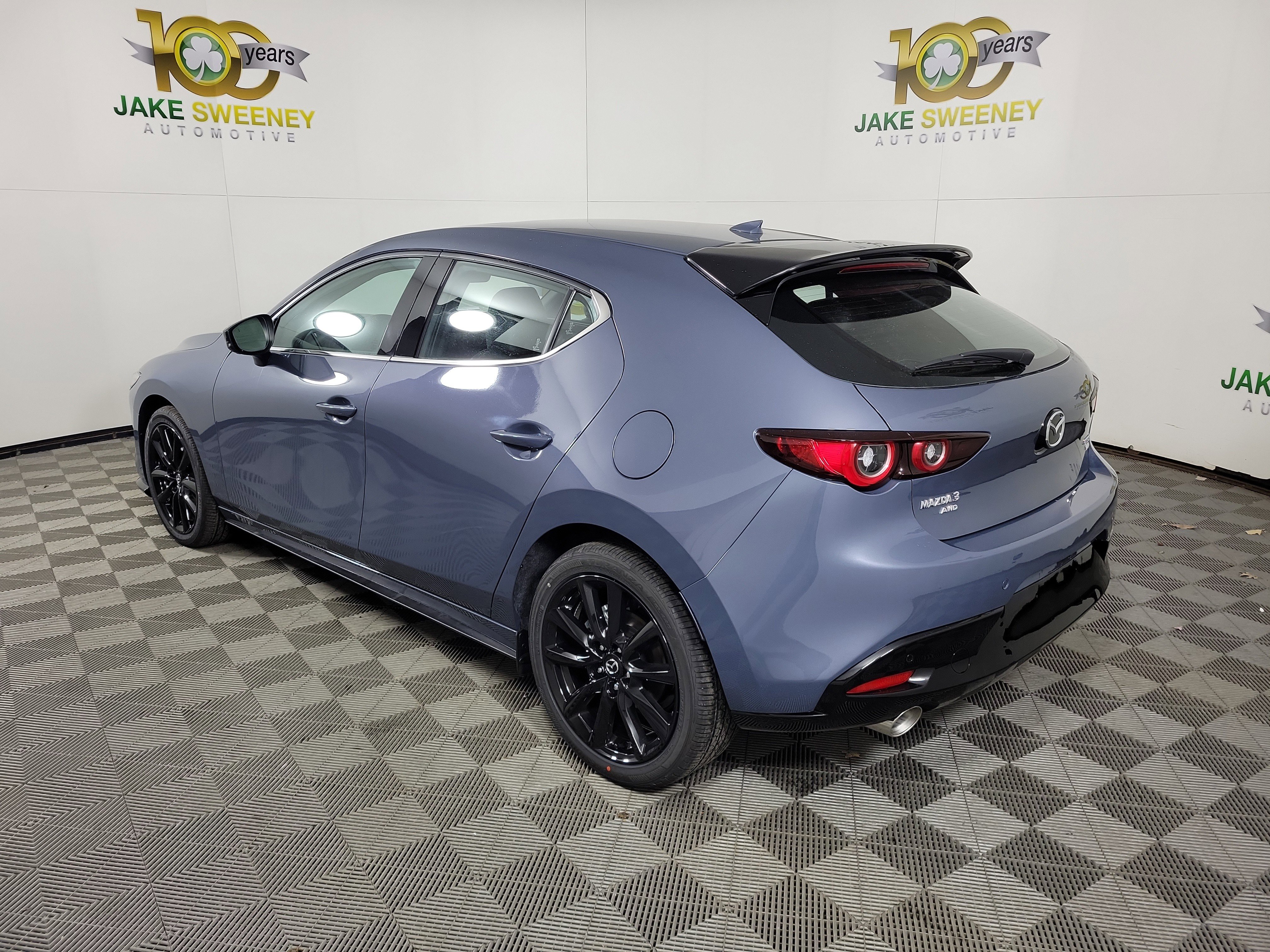 New 2026 MAZDA MAZDA3 Hatchback w/Premium Plus Pkg image 6