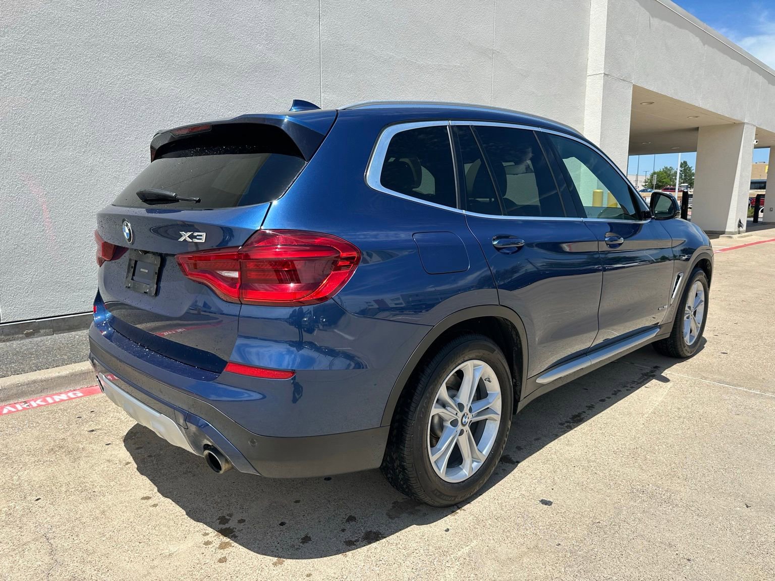 Used 2018 BMW X3 xDrive30i AWD/4WD image 7