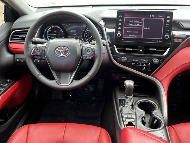 Used 2024 Toyota Camry XSE w/ Cold Weather Package FWD image 11