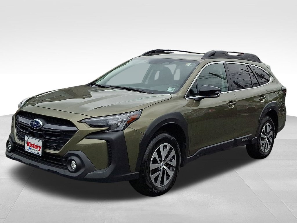 Certified 2025 Subaru Outback Premium AWD/4WD image 3