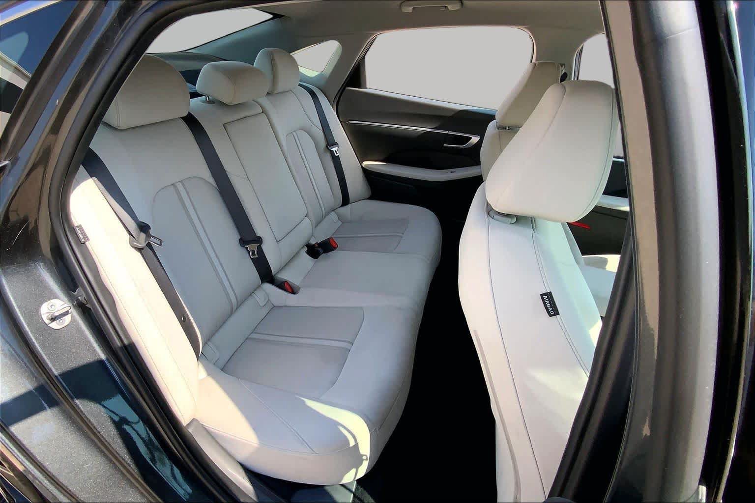 Used 2025 Hyundai Sonata SEL FWD image 20