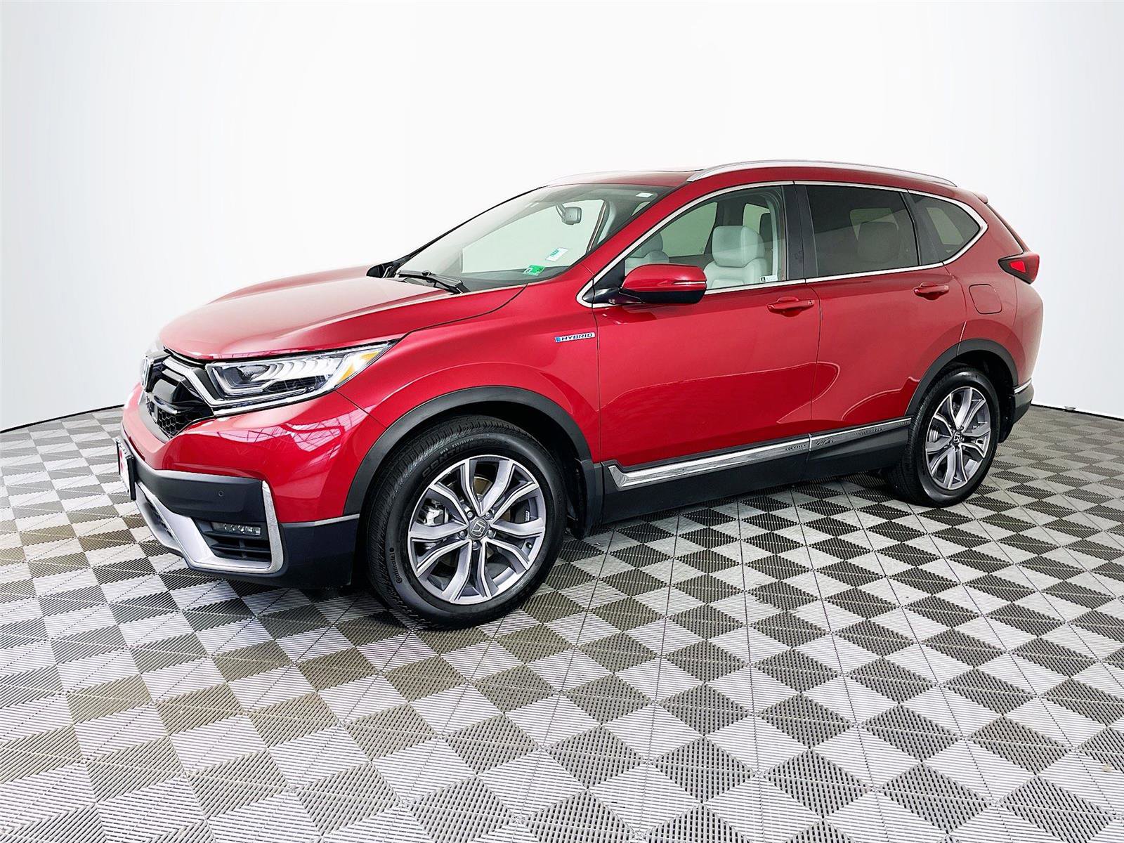 Used 2022 Honda CR-V Touring image 4