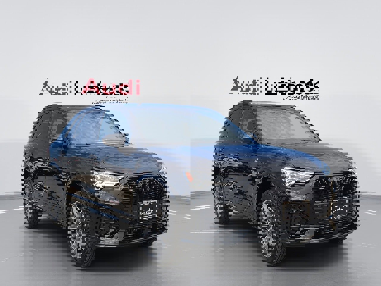 New 2025 Audi Q3 2.0T Premium