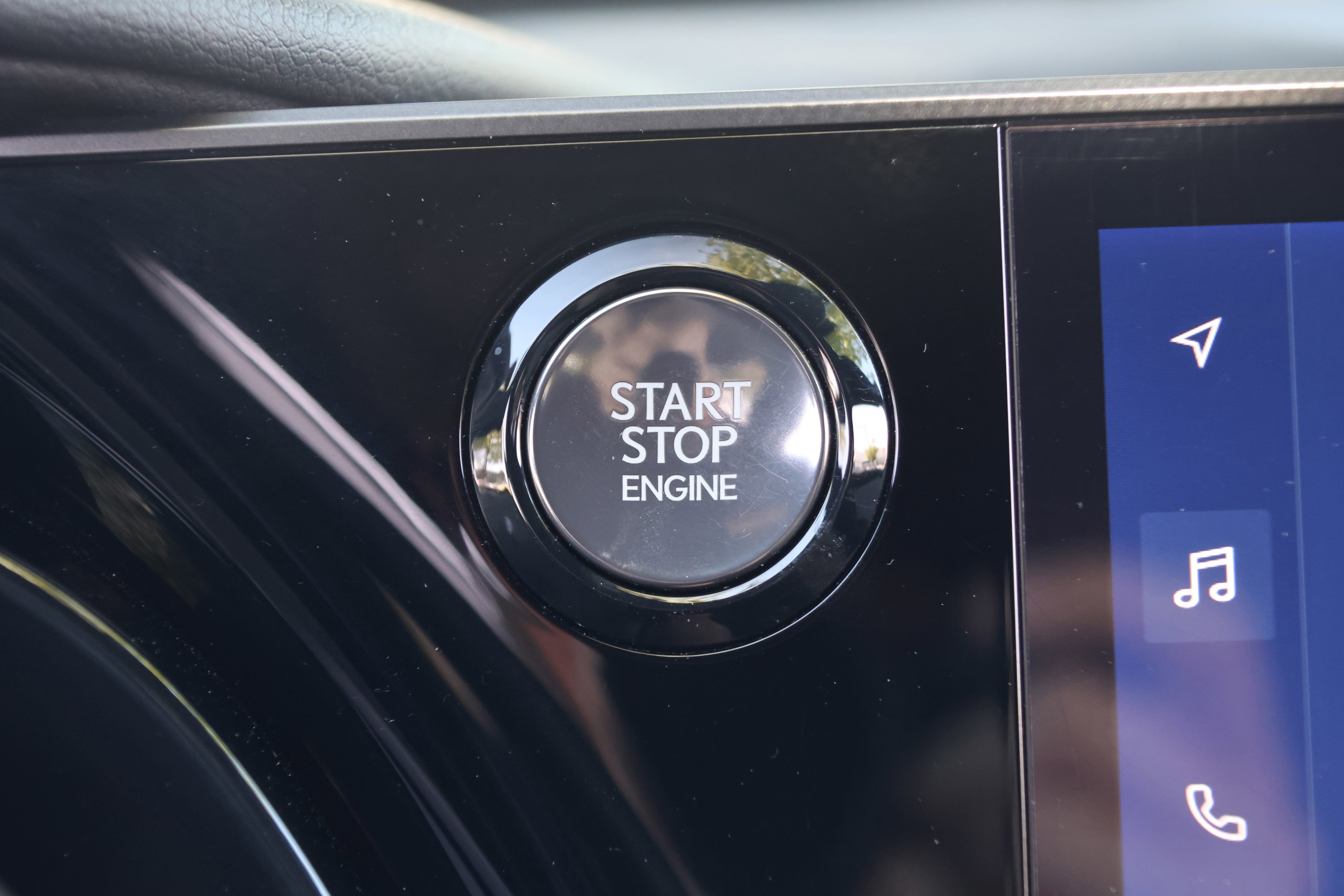 Certified 2024 Lexus TX 350 FWD w/ Captains Chair Package image 22