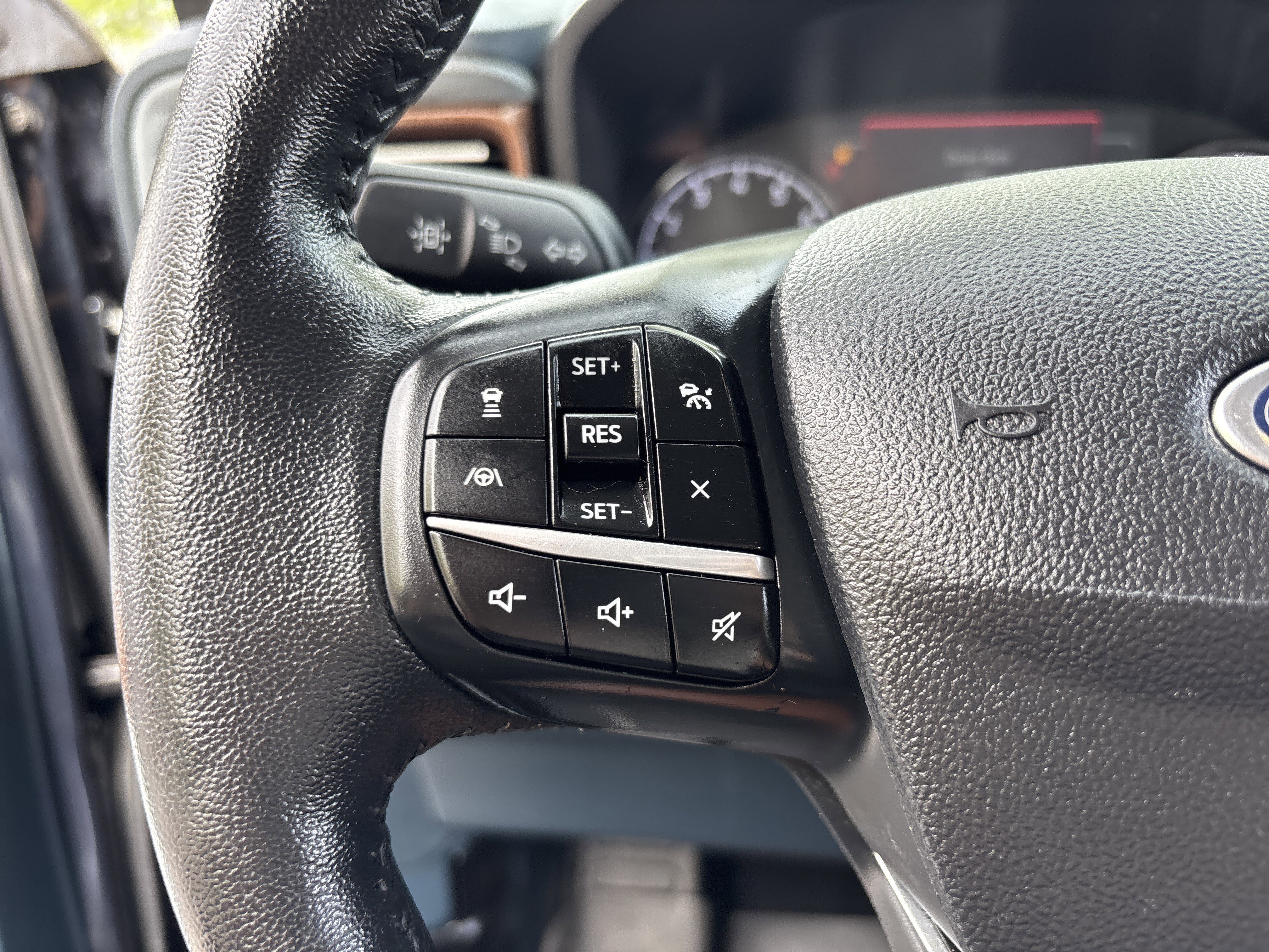 Used 2022 Ford Maverick Lariat w/ Lariat Luxury Package image 25