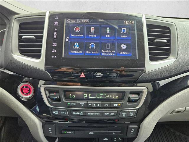 Used 2018 Honda Pilot Touring image 15