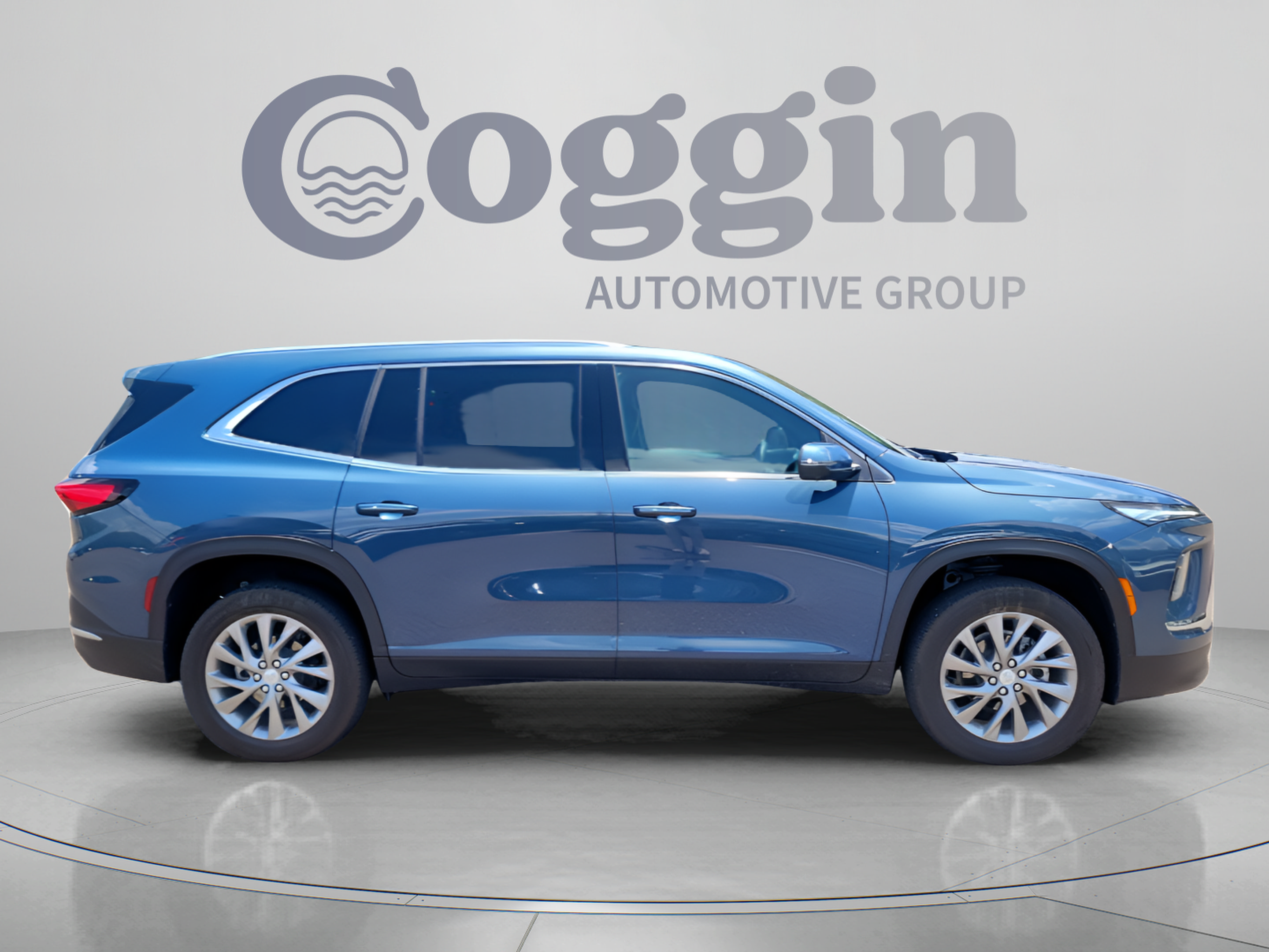 Used 2025 Buick Enclave Preferred AWD/4WD image 6