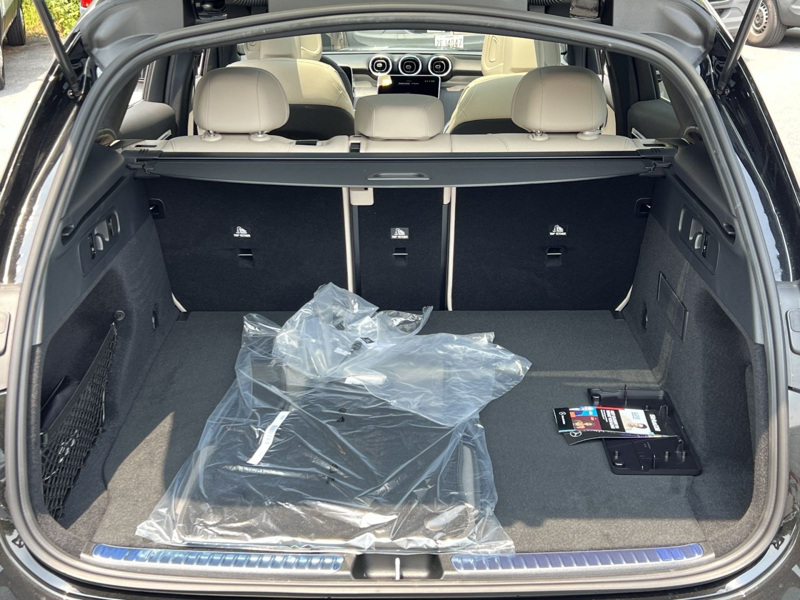 New 2026 Mercedes-Benz GLC 300 4MATIC image 31