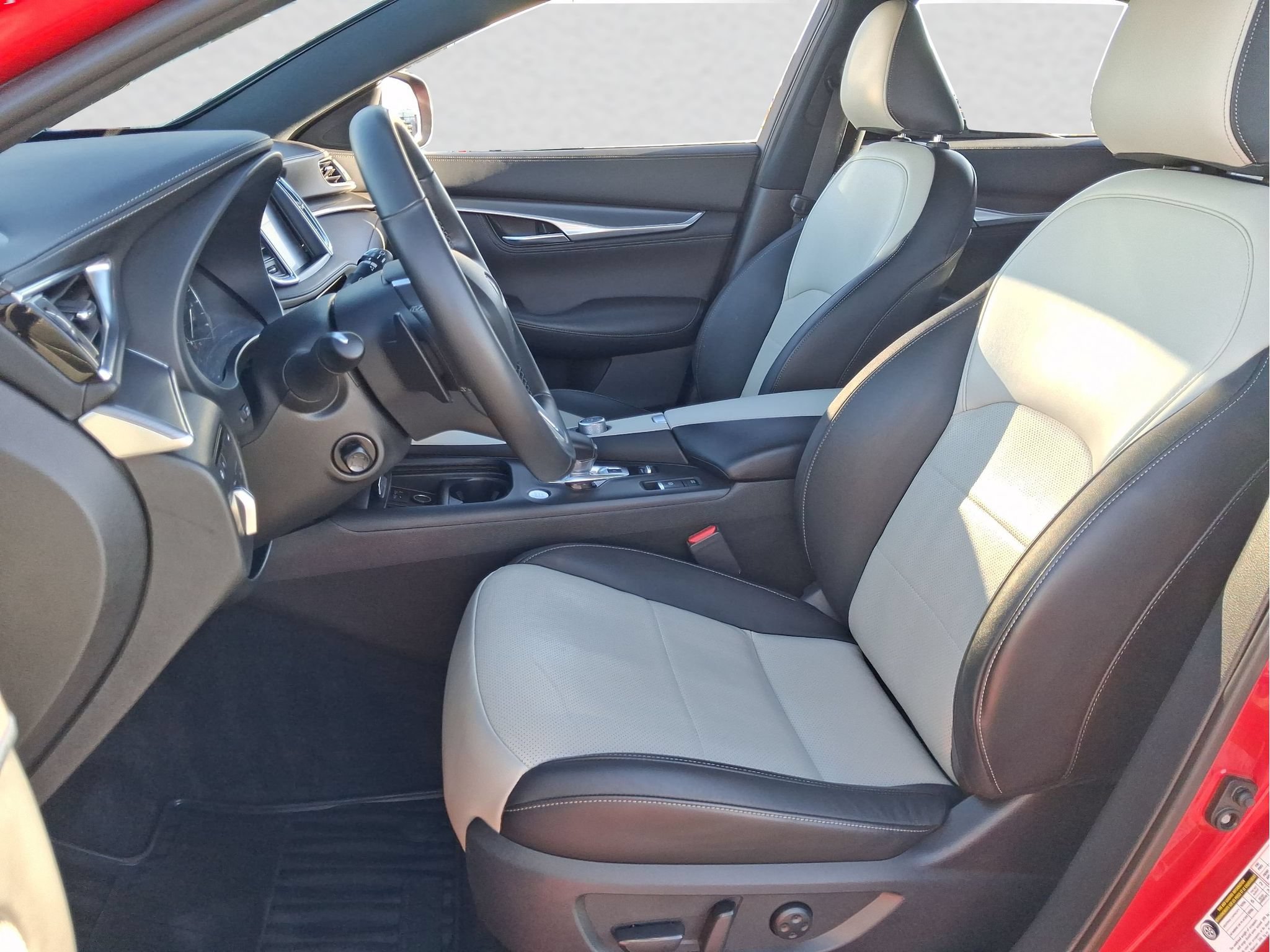 Used 2023 INFINITI QX55 Essential AWD/4WD image 10
