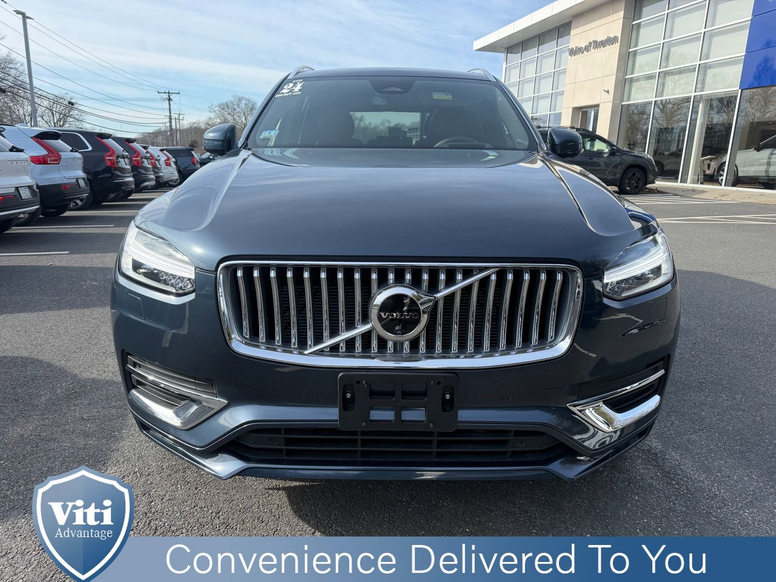 Certified 2024 Volvo XC90 B6 Ultimate w/ Protection Package Premier image 3