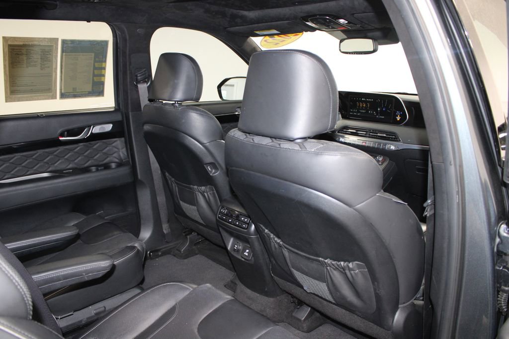 Used 2022 Hyundai Palisade Calligraphy image 32