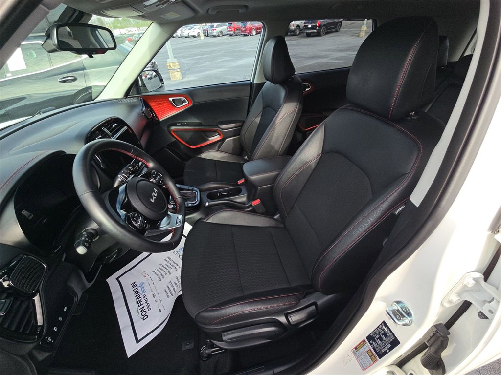 Used 2024 Kia Soul GT-Line image 13
