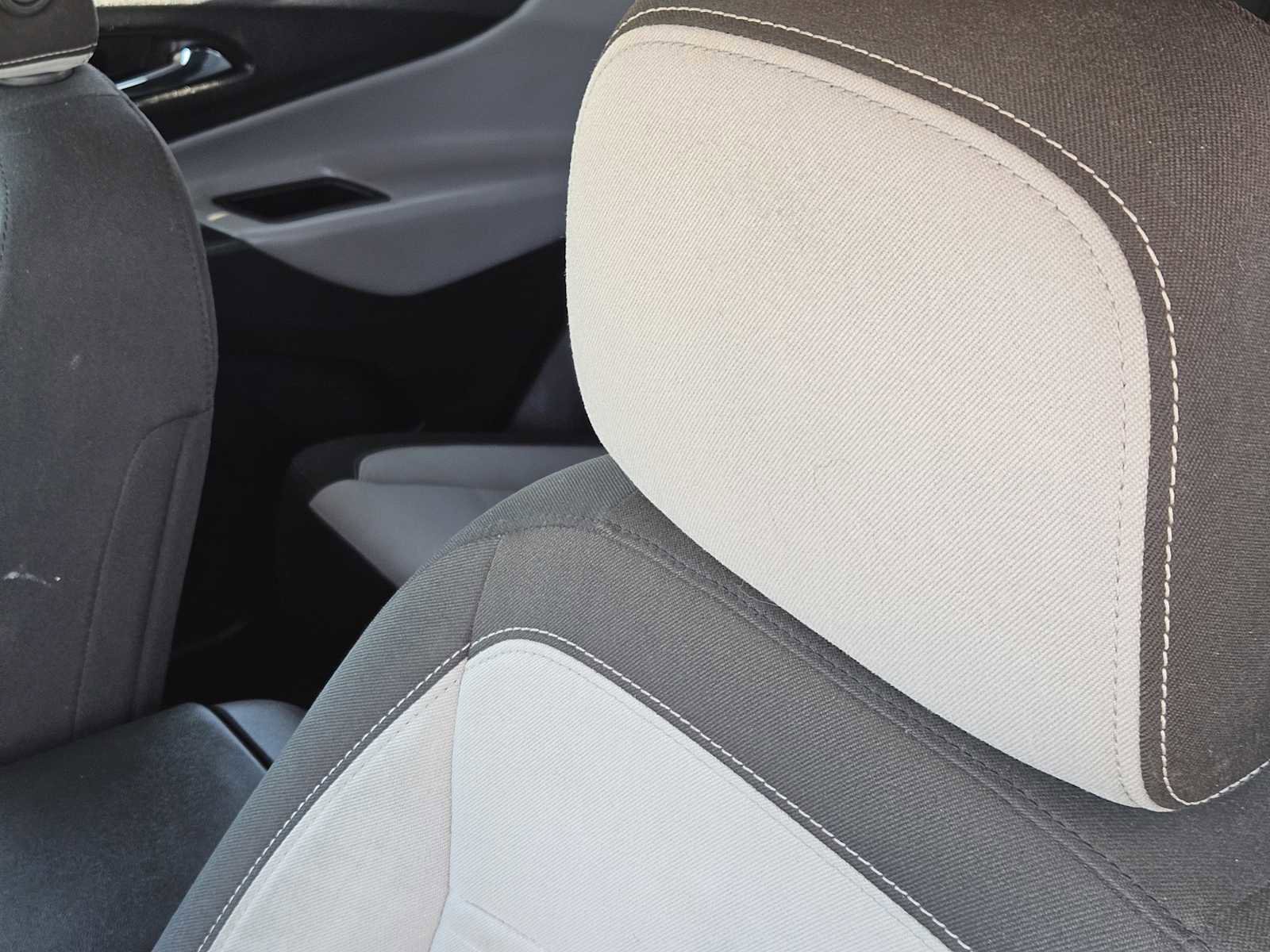 Used 2021 Chevrolet Equinox LT image 14