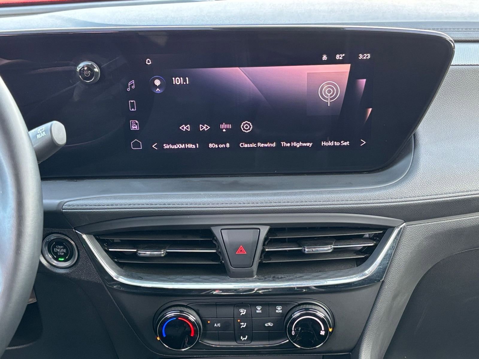 Used 2025 Buick Encore GX Preferred image 21