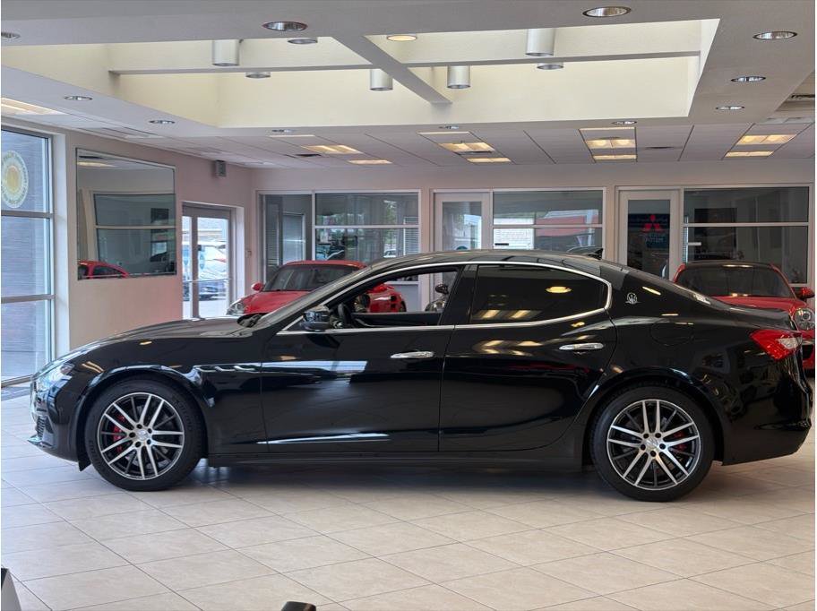 Used 2019 Maserati Ghibli RWD image 8