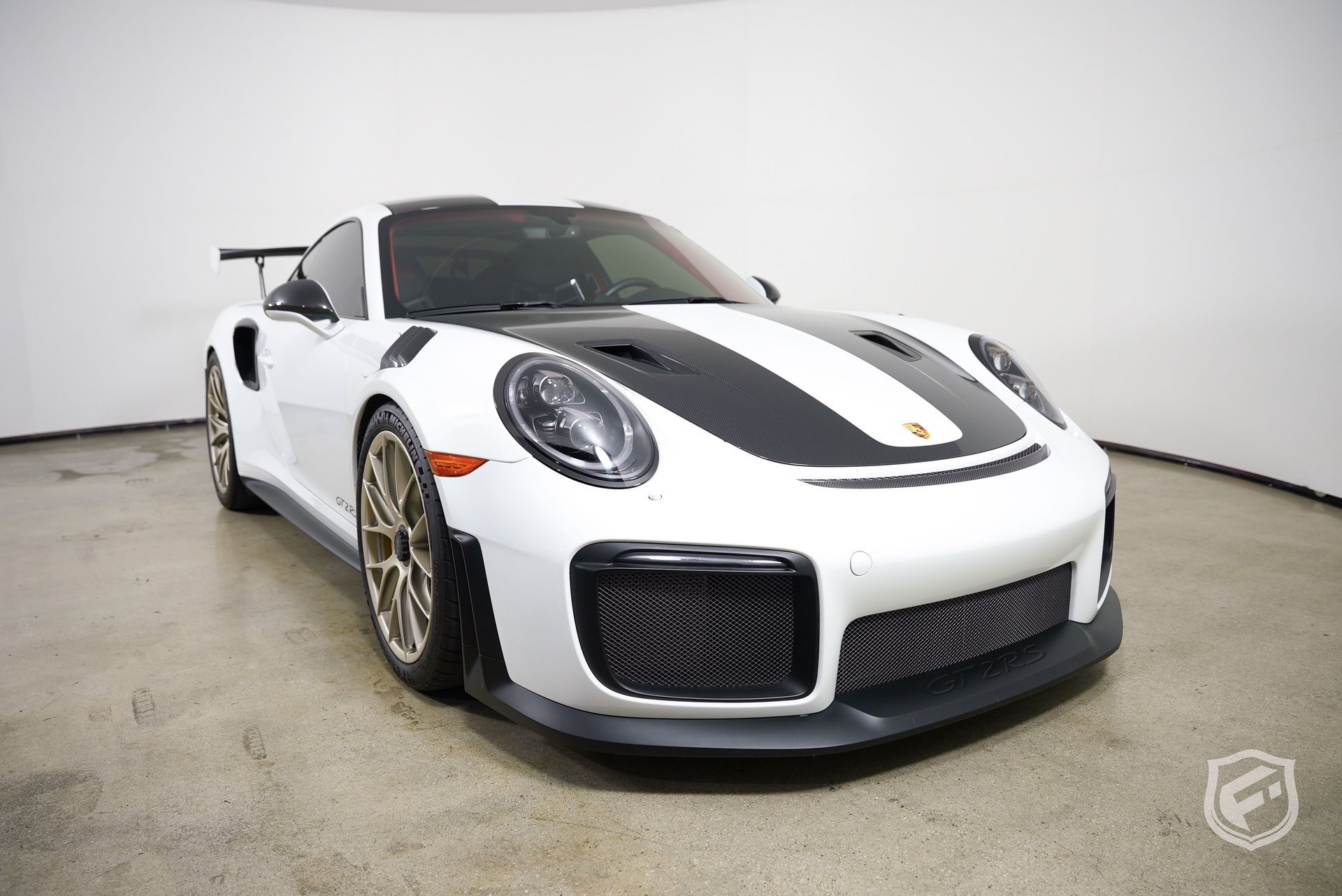 Used 2018 Porsche 911 GT2 RS RWD image 2