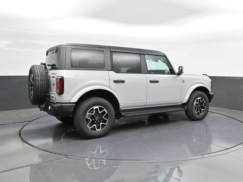 New 2026 Ford Bronco Outer Banks AWD/4WD image 14