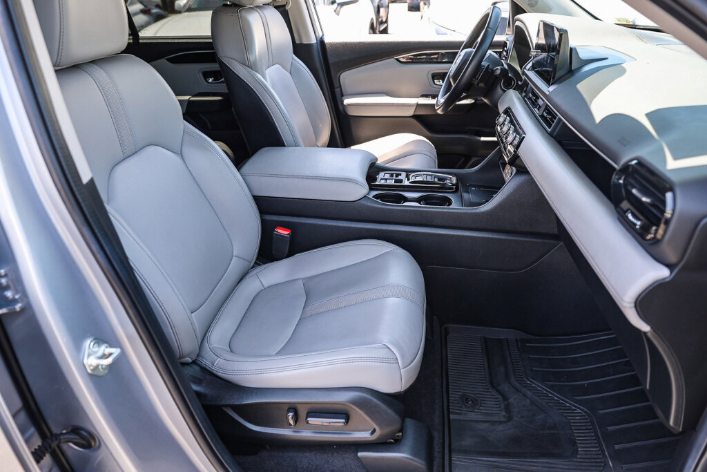 Used 2023 Honda Pilot EX-L image 8